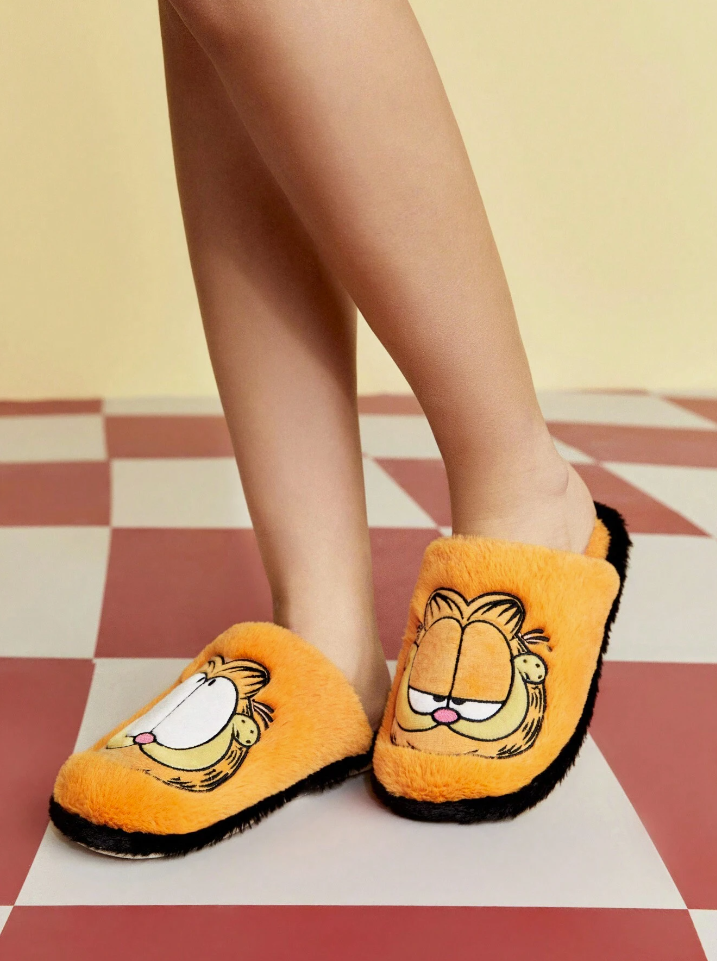 Garfield Plush Slippers
